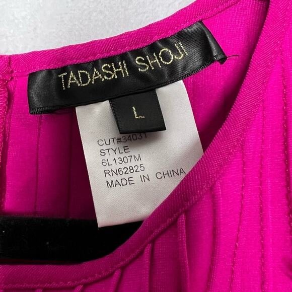 TADASHI SHOJI / bright pink lace block paneled pintuck cocktail dress / L - Picture 6 of 8